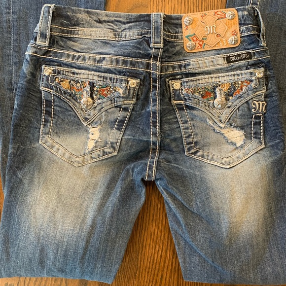 Boot Cut Mid Rise Miss Me Jeans - Picture 1 of 5